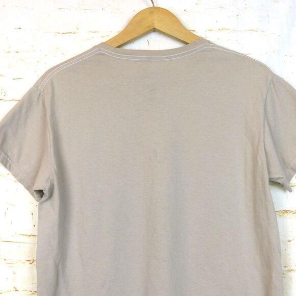 Def Leppard Love Bites Graphic Shirt Women M/L Beige Distress Goodie Two Sleeves - Picture 9 of 10